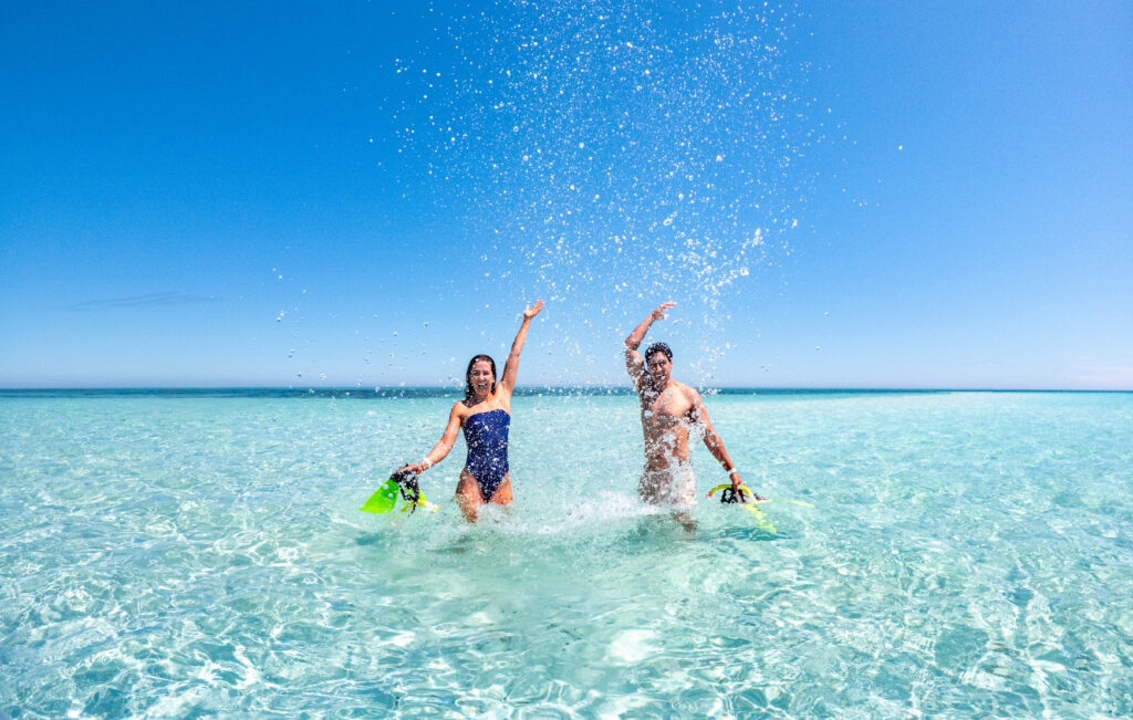 Snorkelling gear splashing